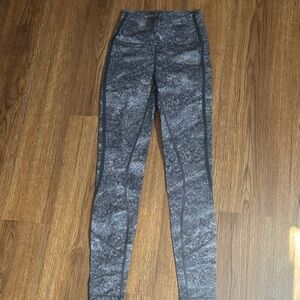 lululemon athletica Gray Patterned Leggings